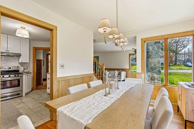 926 Sauganash DRIVE, Fontana, WI 53125