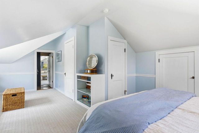 926 Sauganash DRIVE, Fontana, WI 53125
