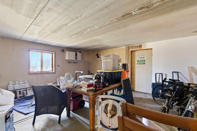 926 Sauganash DRIVE, Fontana, WI 53125