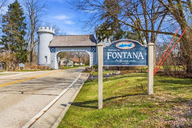 926 Sauganash DRIVE, Fontana, WI 53125