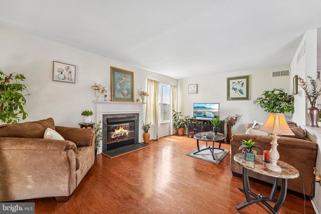 348 BLUESTONE CT, Collegeville, PA 19426