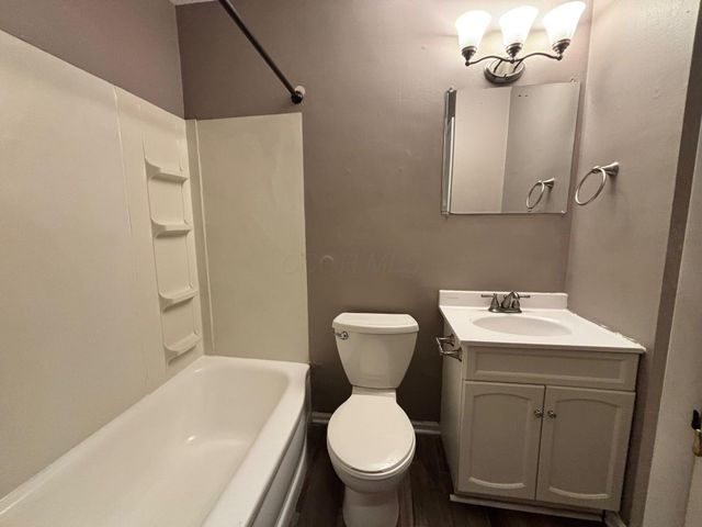 344 E Mithoff Street, Columbus, OH 43206