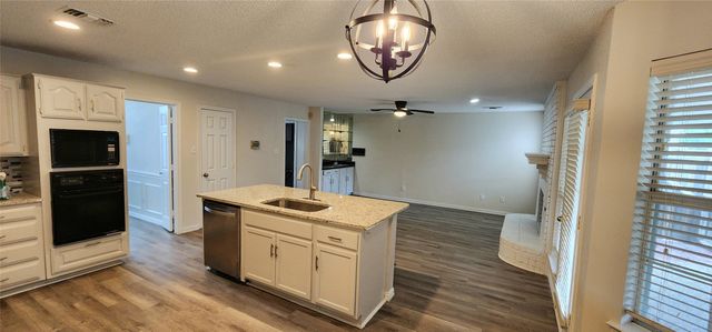 716 Violet Court, Mesquite, TX 75150