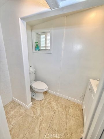732 James, Pomona, CA 91767