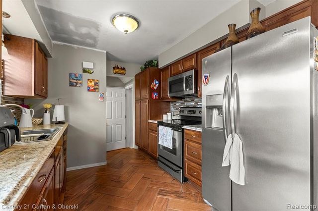 4306 Elizabeth Street, Wayne, MI 48184