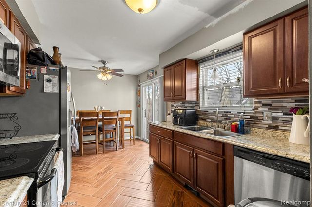 4306 Elizabeth Street, Wayne, MI 48184