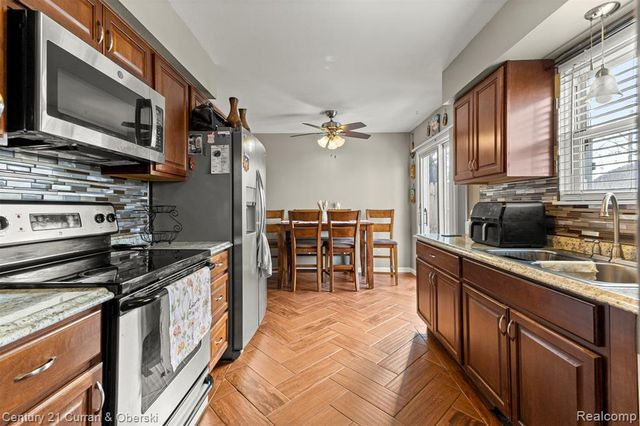 4306 Elizabeth Street, Wayne, MI 48184