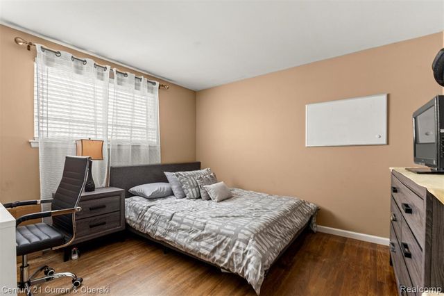 4306 Elizabeth Street, Wayne, MI 48184