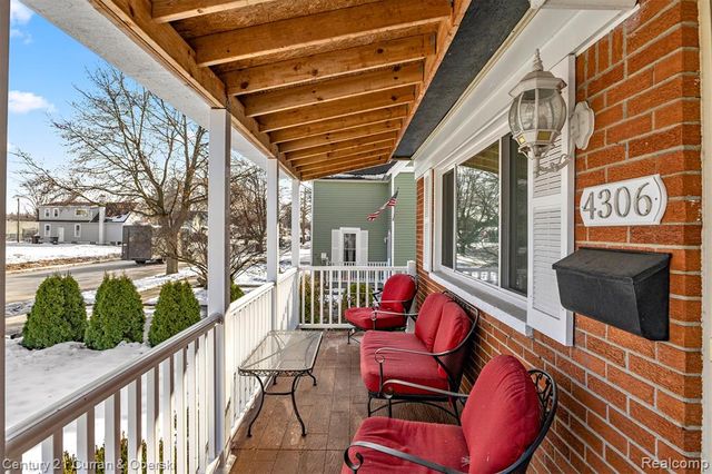 4306 Elizabeth Street, Wayne, MI 48184