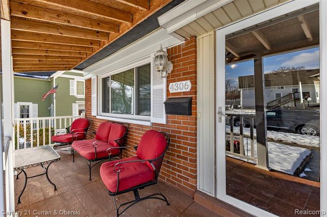4306 Elizabeth Street, Wayne, MI 48184