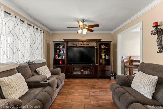 4306 Elizabeth Street, Wayne, MI 48184