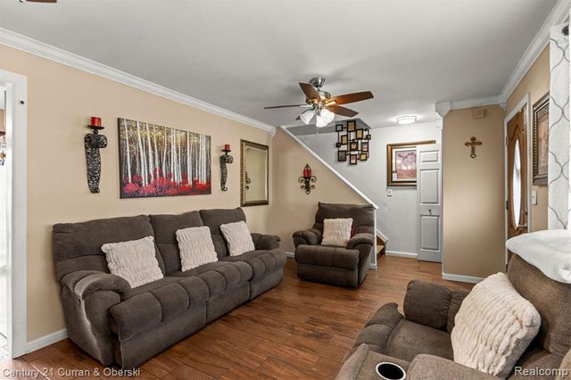 4306 Elizabeth Street, Wayne, MI 48184