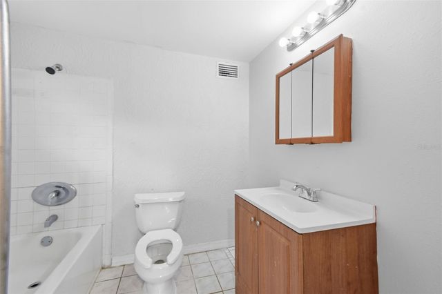 4222 N 14TH STREET, Tampa, FL 33603