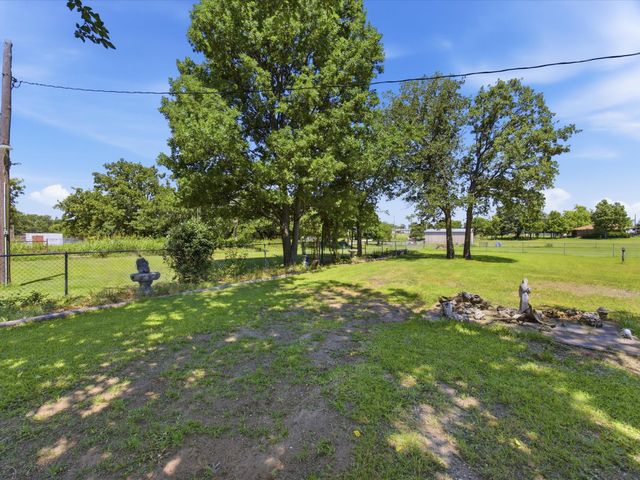 7642 Tx-175, Montague, TX 76251
