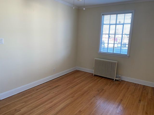 281 Kilburn Road S, Garden City South, NY 11530