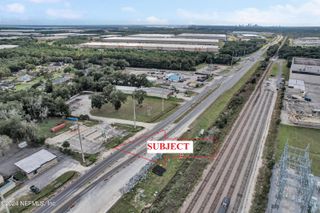 10927 N MAIN Street, Jacksonville, FL 32218