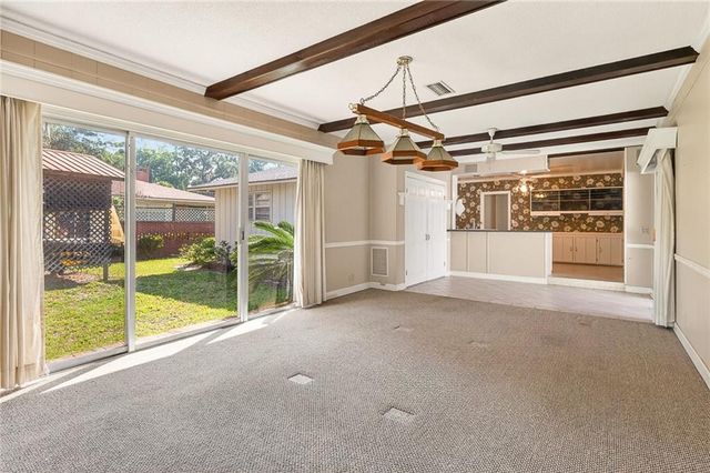 629 Neptune Way, St. Simons Island, GA 31522
