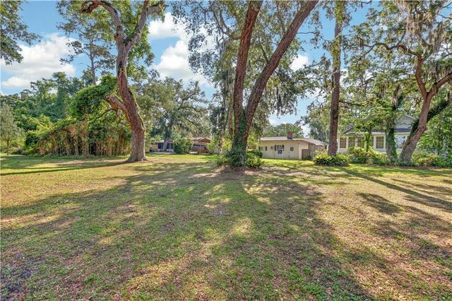 629 Neptune Way, St. Simons Island, GA 31522