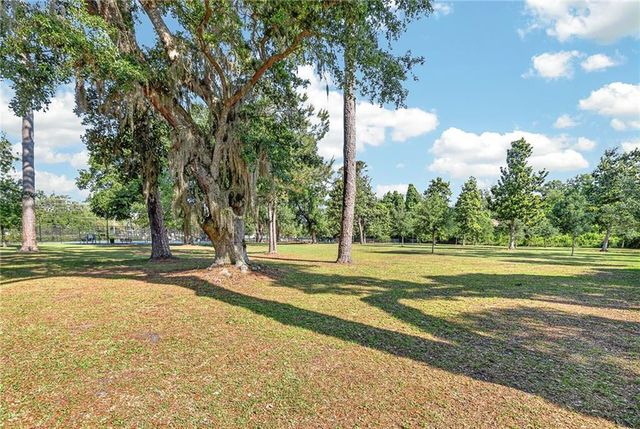 629 Neptune Way, St. Simons Island, GA 31522