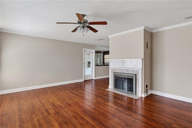 629 Neptune Way, St. Simons Island, GA 31522