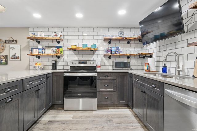 25 Excalibur Court, Lafayette, IN 47905