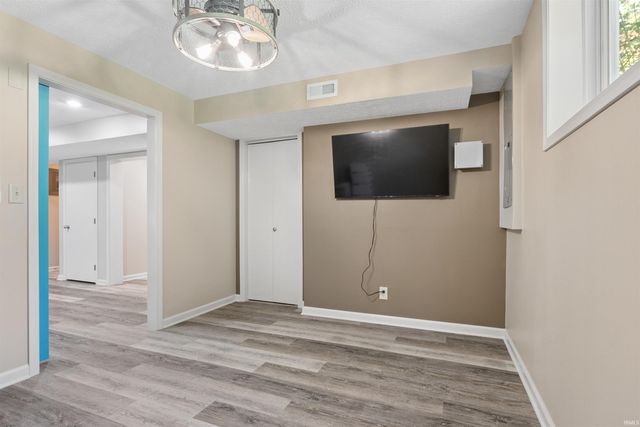 25 Excalibur Court, Lafayette, IN 47905