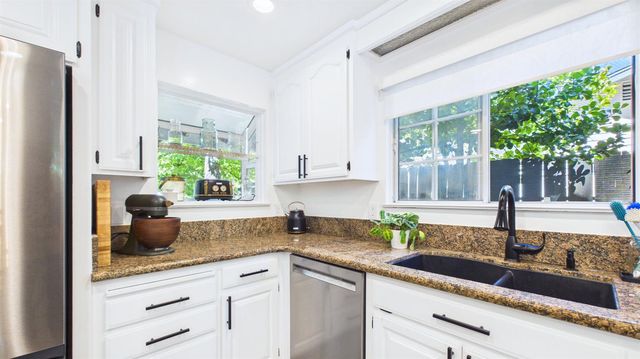 767 Rocky Hill Rd, Murphys, CA 95247
