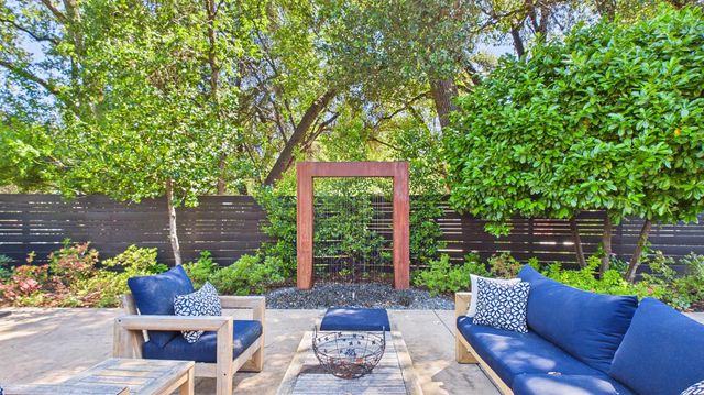 767 Rocky Hill Rd, Murphys, CA 95247