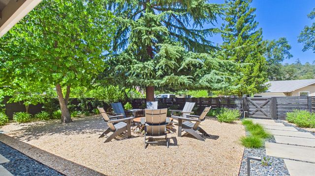 767 Rocky Hill Rd, Murphys, CA 95247