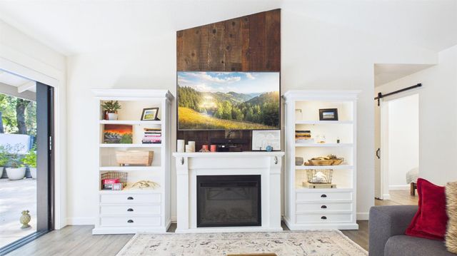 767 Rocky Hill Rd, Murphys, CA 95247