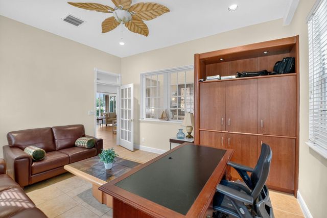 9826 Via Amati, Lake Worth, FL 33467