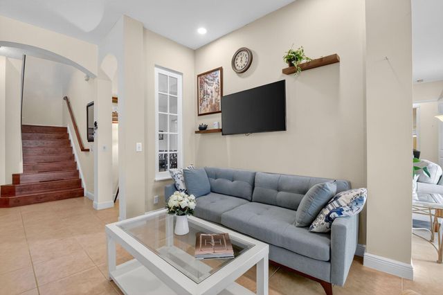 9826 Via Amati, Lake Worth, FL 33467