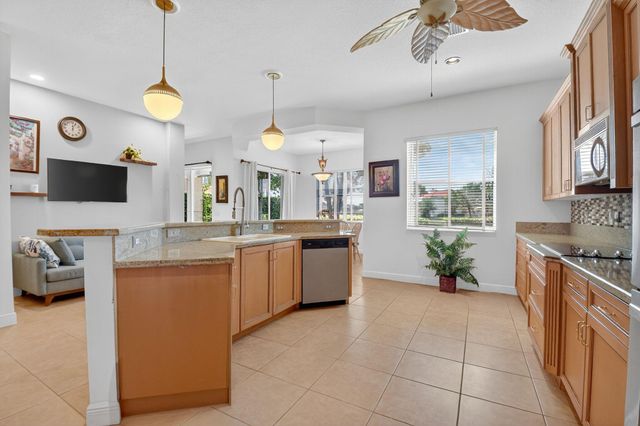 9826 Via Amati, Lake Worth, FL 33467