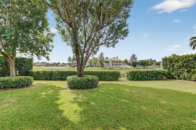 9826 Via Amati, Lake Worth, FL 33467