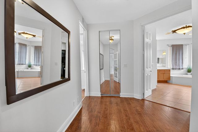 9826 Via Amati, Lake Worth, FL 33467