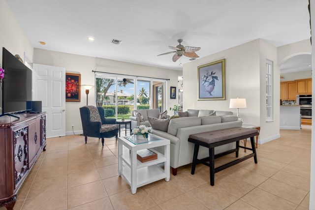 9826 Via Amati, Lake Worth, FL 33467