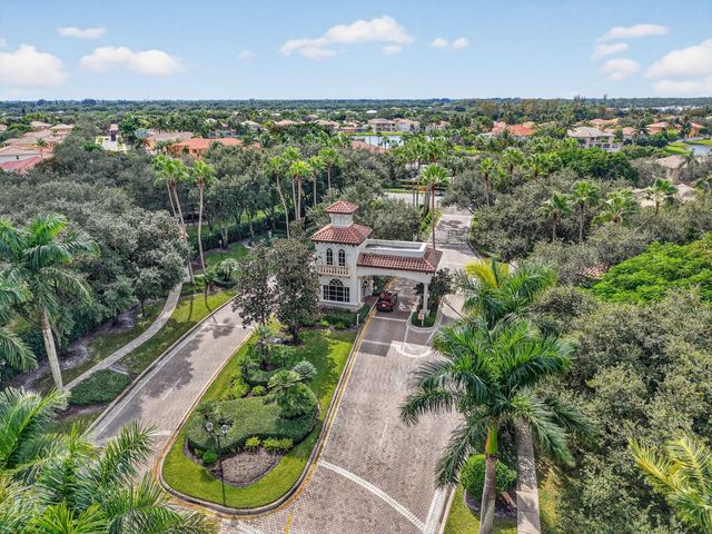 9826 Via Amati, Lake Worth, FL 33467