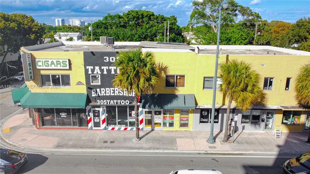 3471 SW 8th St, Miami, FL 33135