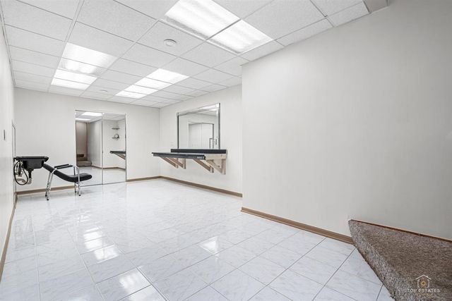22256 W Cambridge Drive, Kildeer, IL 60047
