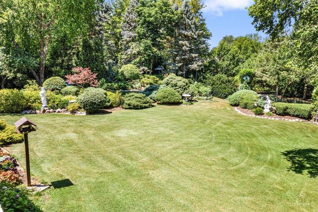 22256 W Cambridge Drive, Kildeer, IL 60047