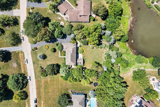 22256 W Cambridge Drive, Kildeer, IL 60047