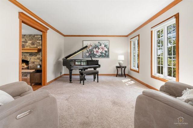 22256 W Cambridge Drive, Kildeer, IL 60047