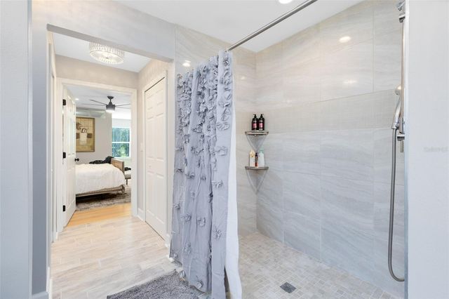 404 CHARLESWOOD AVENUE, Orlando, FL 32825