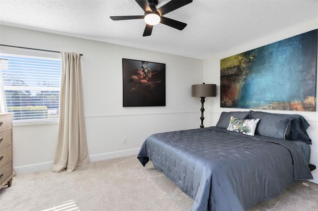 404 CHARLESWOOD AVENUE, Orlando, FL 32825