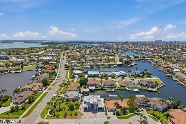 1790 Maywood CT, Marco Island, FL 34145