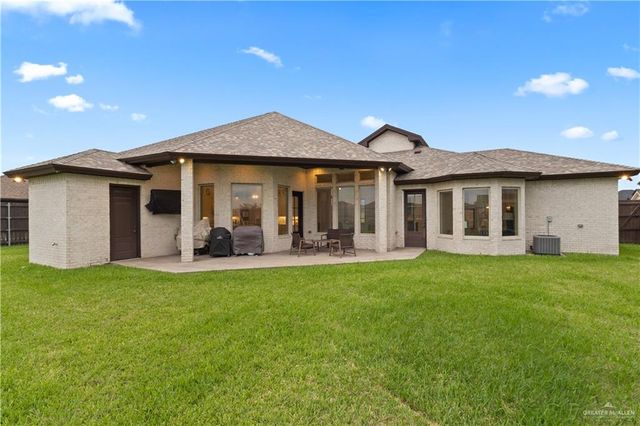 2504 Tulip Avenue, Mission, TX 78574