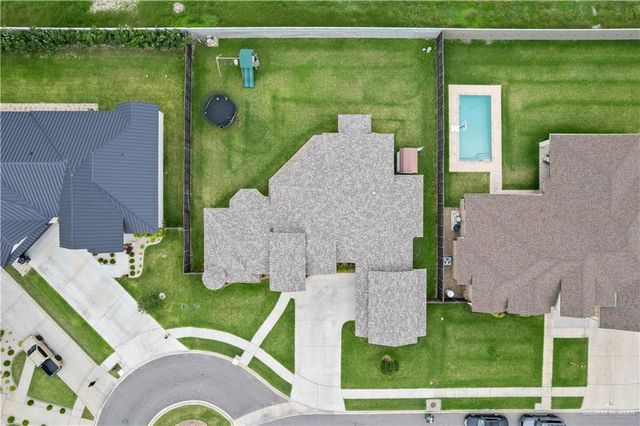 2504 Tulip Avenue, Mission, TX 78574