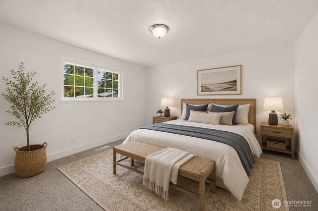 2402 Larch SE, Lacey, WA 98503