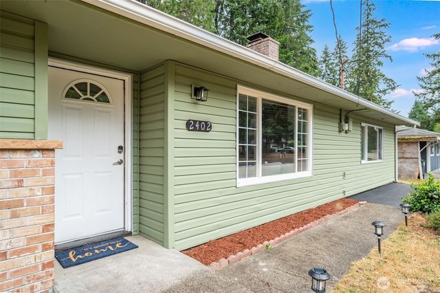 2402 Larch SE, Lacey, WA 98503