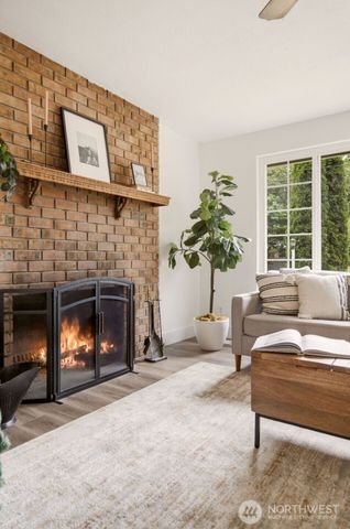 2402 Larch SE, Lacey, WA 98503